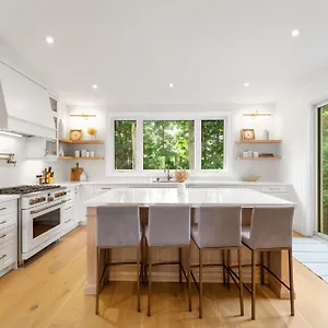  Villa Luxury - 5 Min From Airport, 15 To Downtown Canada